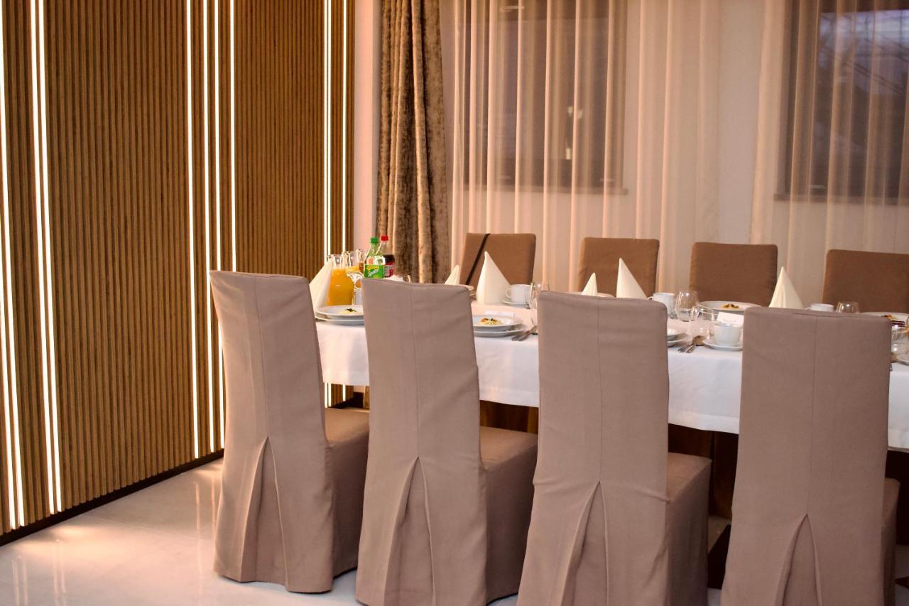 Hotel Lazur Spa & Conference Kaliszki Eksteriør billede