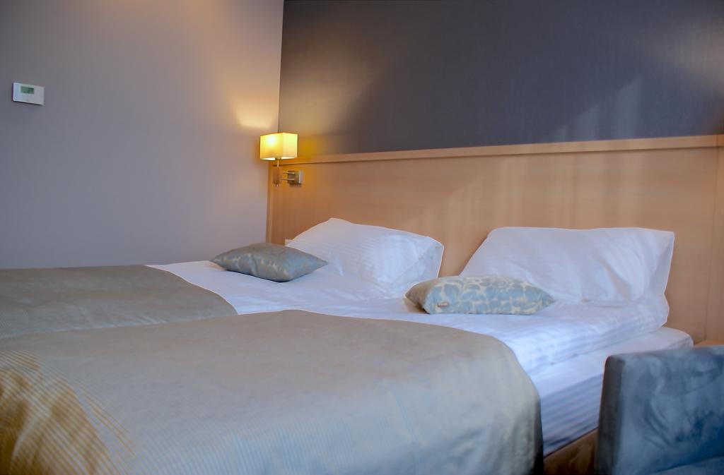 Hotel Lazur Spa & Conference Kaliszki Eksteriør billede