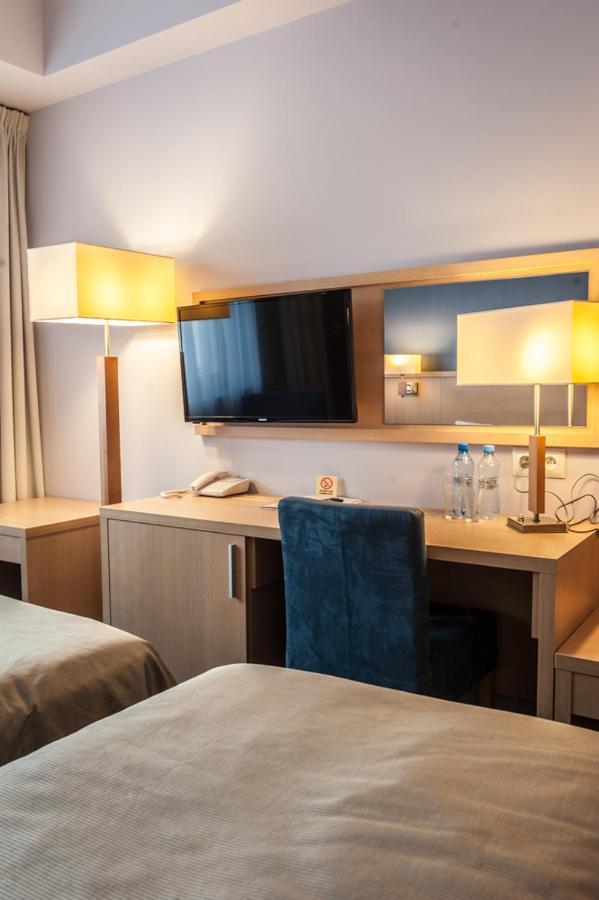 Hotel Lazur Spa & Conference Kaliszki Eksteriør billede